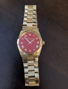 Женские час Michael Kors (2 фото из 3)