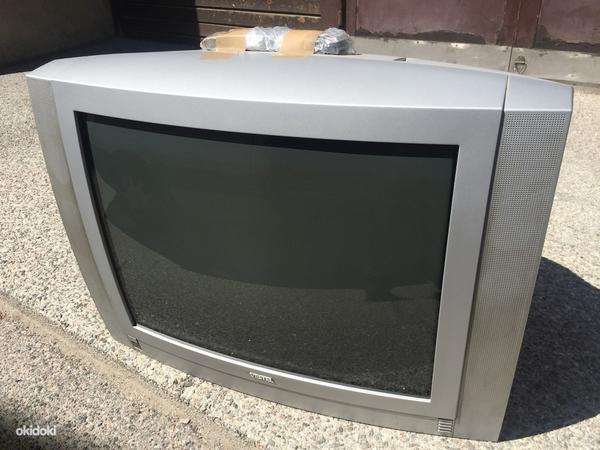 Большой телевизор Vestel, диагональ 67 см (фото #1)
