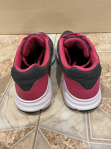 Tossud nike 36 suurus (5 foto / 5)
