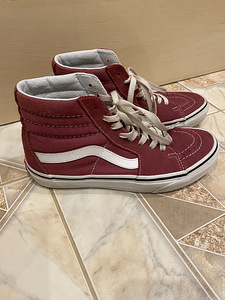 Кеды Vans на девочку подростка. 37 размер (2 фото из 4)