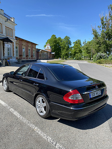 Mercedes-Benz E 350 3.5 200kW (3 фото из 10)