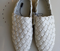 Кожаные плетеные туфли-лоферы Reserved р. 40