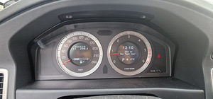 Volvo V70 2.4 136kw (8 foto / 15)