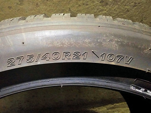 275/40 R21 Bridgestone Blizzark LM005, 4,5-5 mm (4 foto / 6)