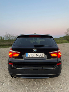 BMW X3 xDrive 30d 3.0 190kW (4 foto / 14)