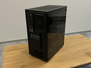 Lauaarvuti - AMD R9 3900x/RTX 3070/32GB DDR4/ASUS X570 (4 foto / 4)