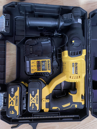 Dewalt