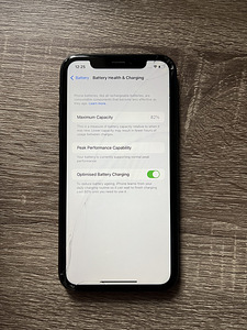 iPhone Xr 64GB Must (2 foto / 7)