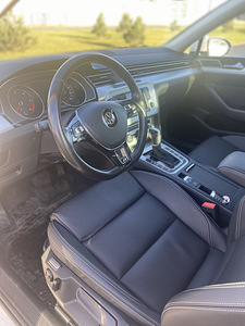Продажа автомобиля VOLKSWAGEN PASSAT B8 (7 foto / 15)