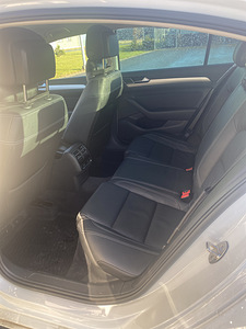 Продажа автомобиля VOLKSWAGEN PASSAT B8 (10 foto / 15)