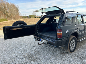 Opel frontera 2.5 TDS 85kw (3 foto / 7)