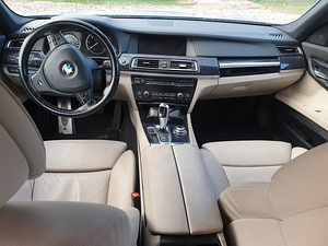 BMW 730 180kw 2010 (7 foto / 10)