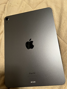 Ппланшет Apple iPad Air 2022 (4 фото из 5)
