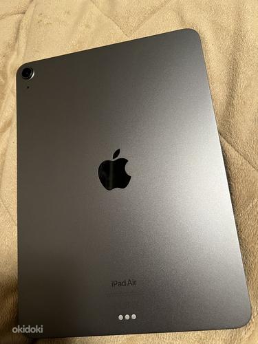 Ппланшет Apple iPad Air 2022 (фото #4)