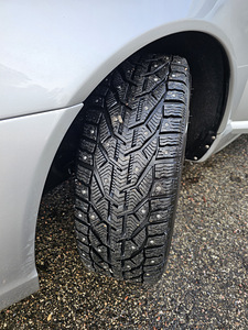 Volvo v 70 (8 фото из 10)