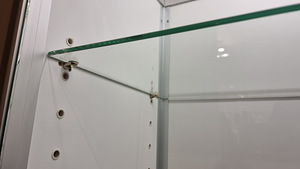 Vitriin kauplusesse (3 foto / 3)
