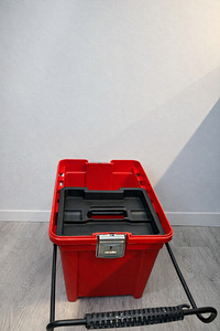 Tööriistakast (3 foto / 5)