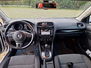 Volkswagen Golf VI 1.4 TSI (6 foto / 9)