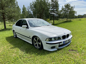 M/V BMW 530D 135KW Chip manuaal (1 foto / 7)