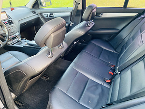 Mercedes-Benz C320 Avantgarde 3.0 165KW 2008a (7 foto / 8)