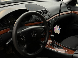 Mercedes-Benz E220, 125kw, 2007 (7 foto / 9)