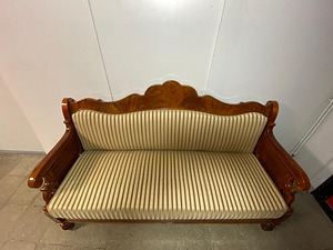 Диван в стиле ампир (3 фото из 5)