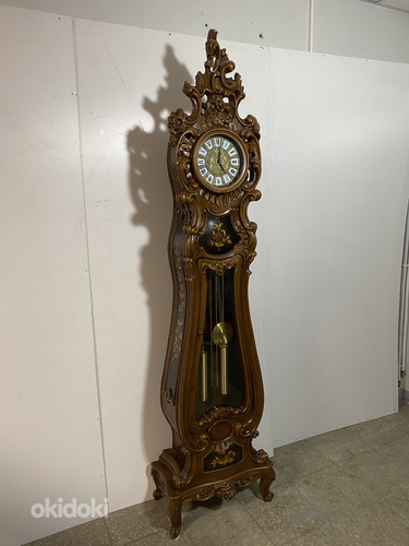 Напольные часы в стиле рококо (фото #2)