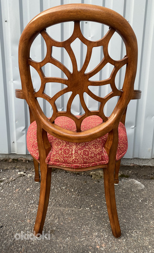Антикварное кресло (фото #8)