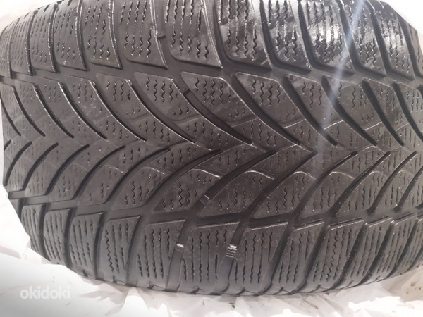 245/45 R18
