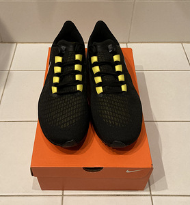 NIKE Air Zoom Pegasus 37 (2 foto / 3)