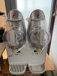 Pehmejäätisemasin MINIGEL 2 (1 foto / 2)