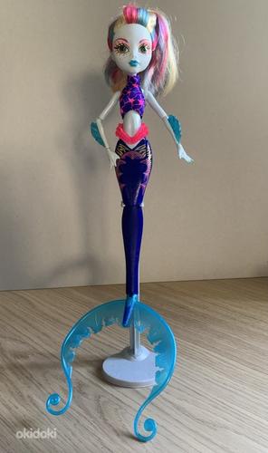Monster High - Glowsome Ghoulfish Lagoona Blue (foto #2)