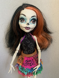 Monster High - Skelita Calaveras (1 foto / 3)