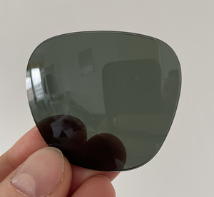 Ray-Ban Clubmaster RB3016 parempoolne klaas (1 foto / 3)