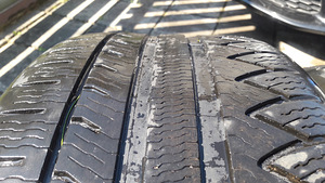 Шины: Michelin Pilot Alpin 245/45 R17 (2 фото из 5)
