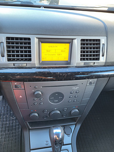 Opel signum (5 foto / 10)