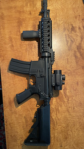 Airsoft colt m4 (2 foto / 3)