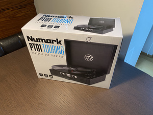 Uus Numark PT01 Touring plaadimängija (1 foto / 2)