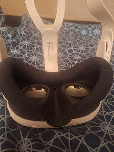 Meta Quest 3 VR 512GB (3 foto / 7)