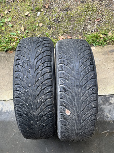 Nokian Hakkapeliitta R2 (1 foto / 4)