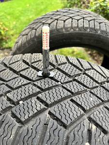 225/40R18 Continental vikingcontact 7 (6 foto / 6)