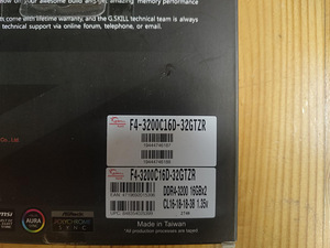 RAM DDR4 G.SKILL Trident Z RGB 2x16GB (4 foto / 4)