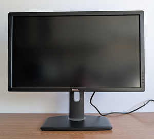 Монитор 27'' Dell U2713HM (2 фото из 4)