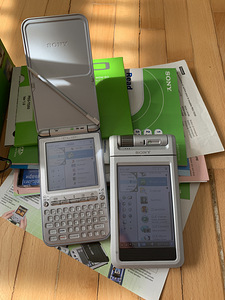 PDA Sony Clie tg 50, nx 70v (3 foto / 7)