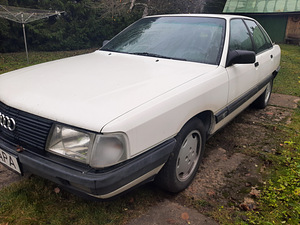 Audi 100 c3 1.8 66kw (6 foto / 8)