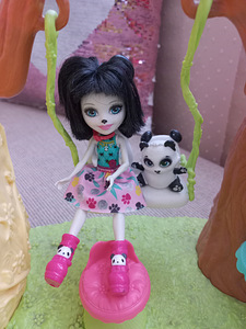 Enchantimals play set & dolls (3 foto / 3)