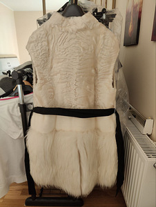 Naiste vest (2 foto / 3)