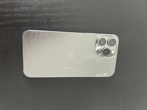 iPhone 13 pro max (3 foto / 3)