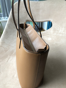 DKNY nahast käekott /bryant tote (4 foto / 6)