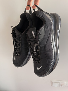 Nike Airmax MX 720 818 (1 фото из 3)